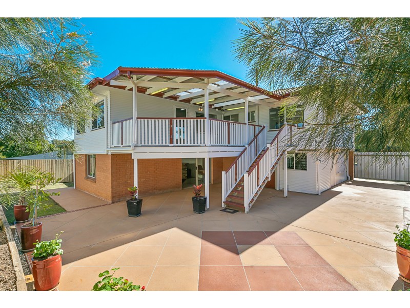 15 Edinburgh Rd, Alexandra Hills QLD 4161