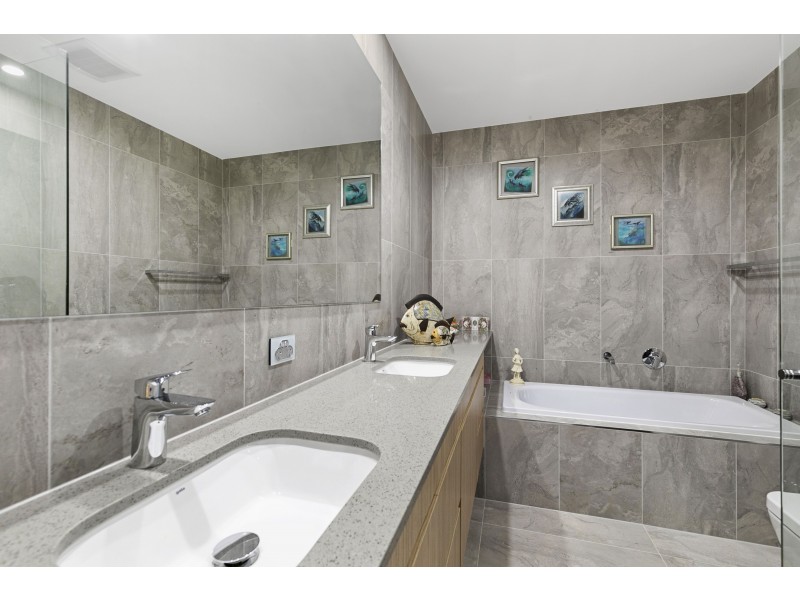 2/1 Cross Lane, Cleveland QLD 4163