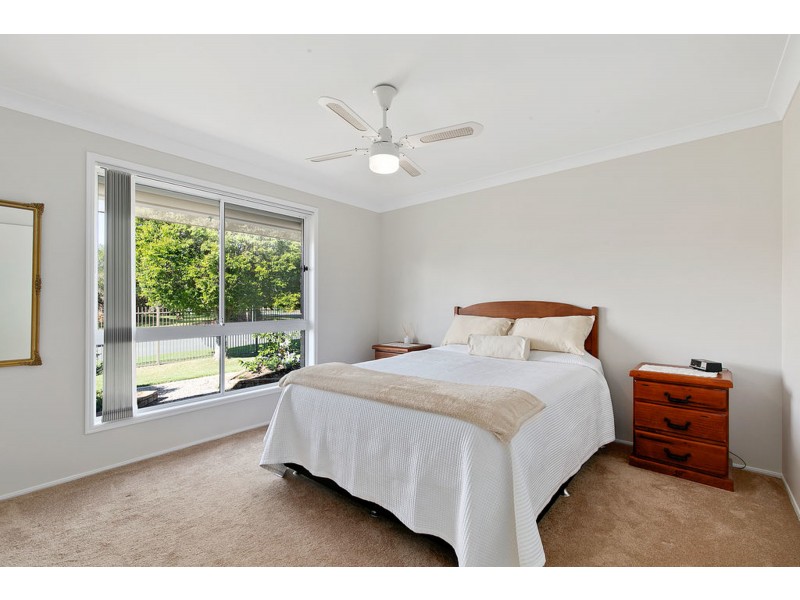 1 Parklands Court, Victoria Point QLD 4165