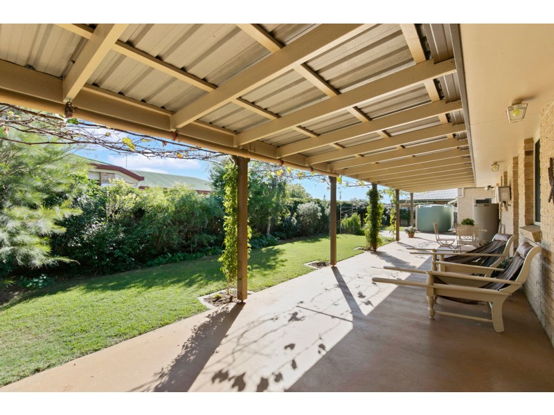 1 Parklands Court, Victoria Point QLD 4165