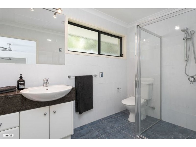 12 Venn Pde, Thornlands QLD 4164