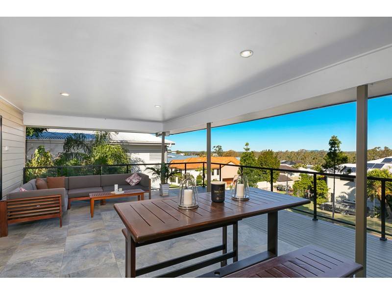 12 Hayes Street, Wakerley QLD 4154