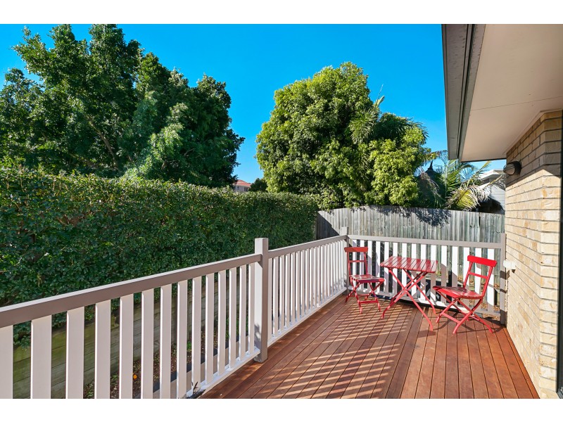 12 Hayes Street, Wakerley QLD 4154