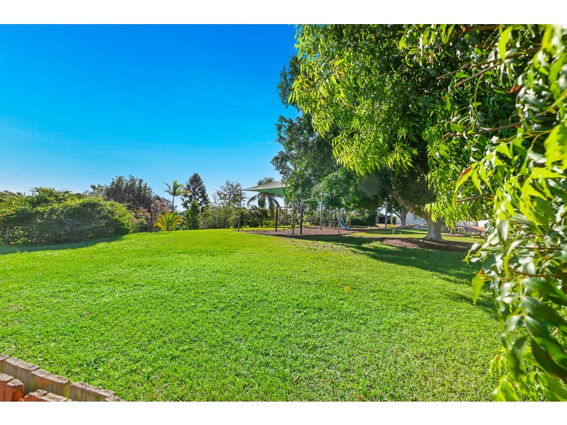 12 Hayes Street, Wakerley QLD 4154