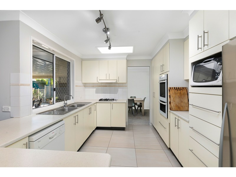 13 Barber Drive, Capalaba QLD 4157