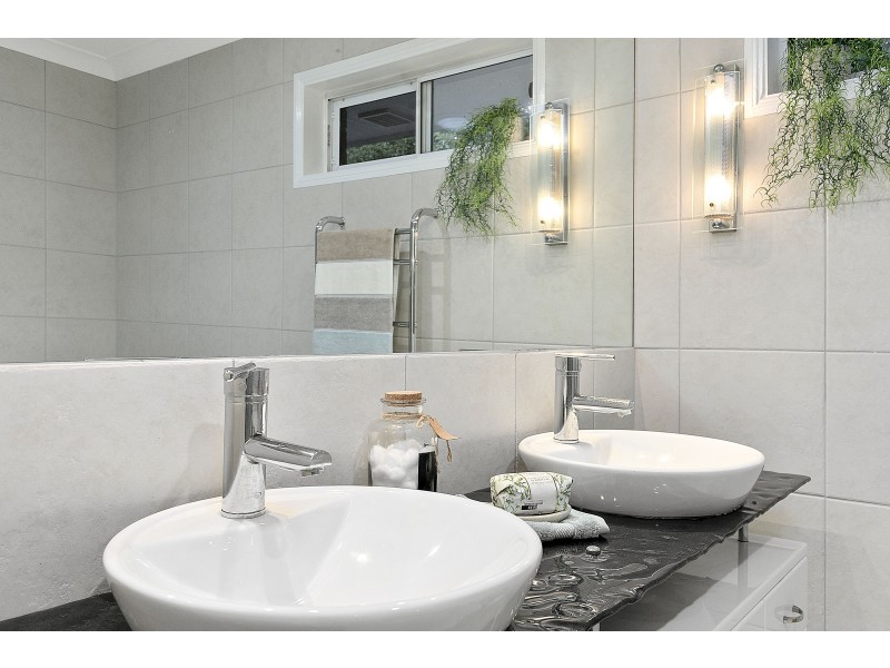 25 Hanover Drive, Alexandra Hills QLD 4161