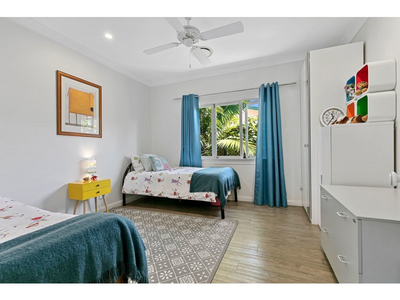 10-10A RUSSELL STREET, Cleveland QLD 4163