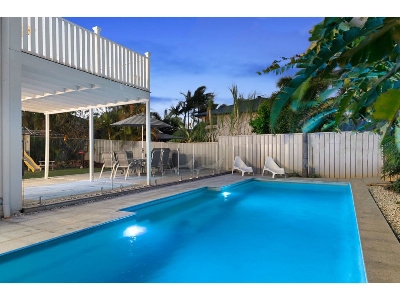 226 Gordon Road, Redland Bay QLD 4165