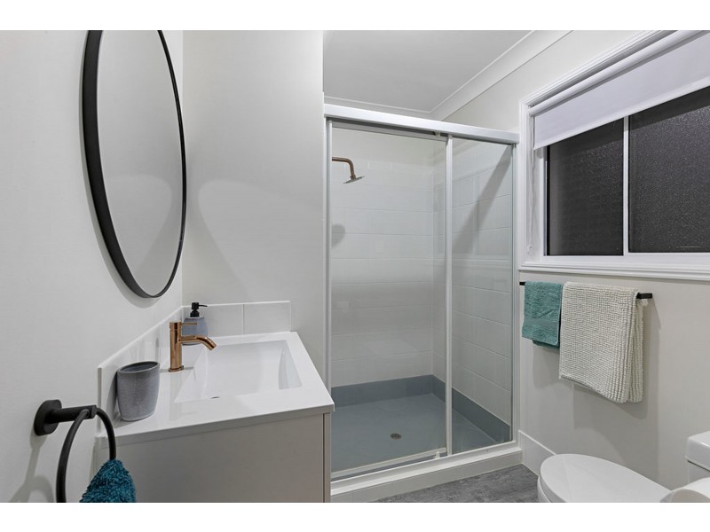 226 Gordon Road, Redland Bay QLD 4165