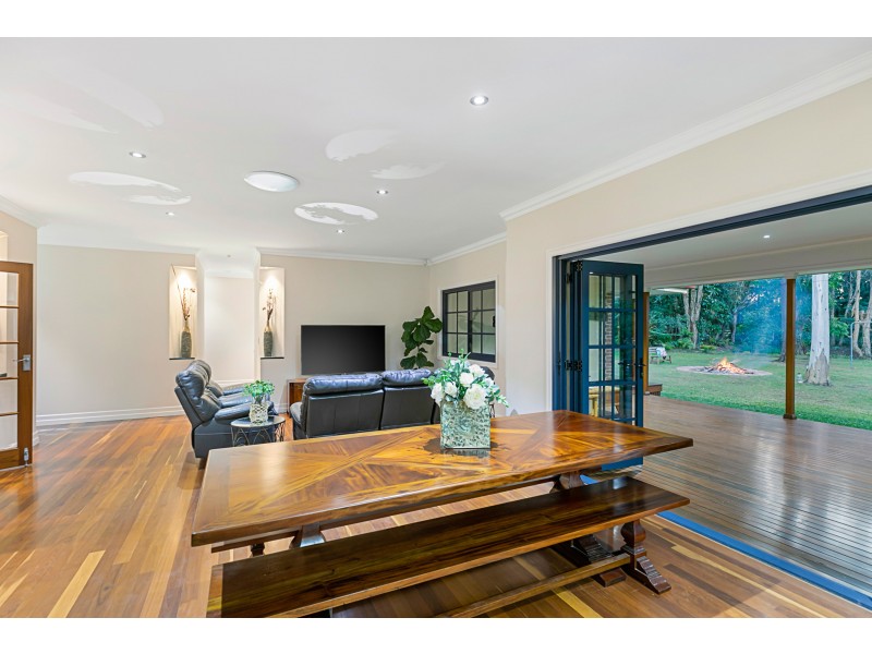 2 Dinwoodie Road, Thornlands QLD 4164