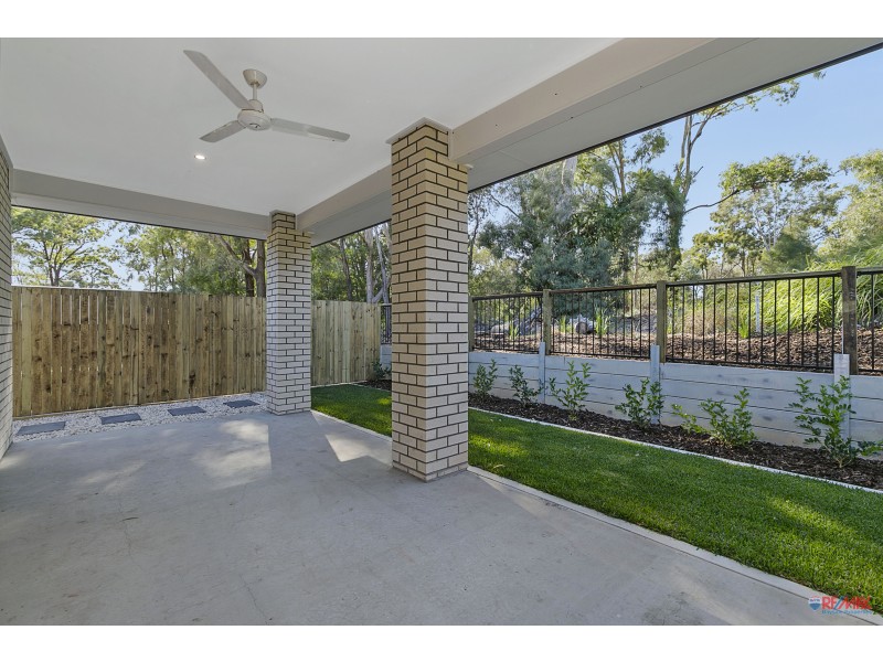 13 Glenhaven Close, Redland Bay QLD 4165