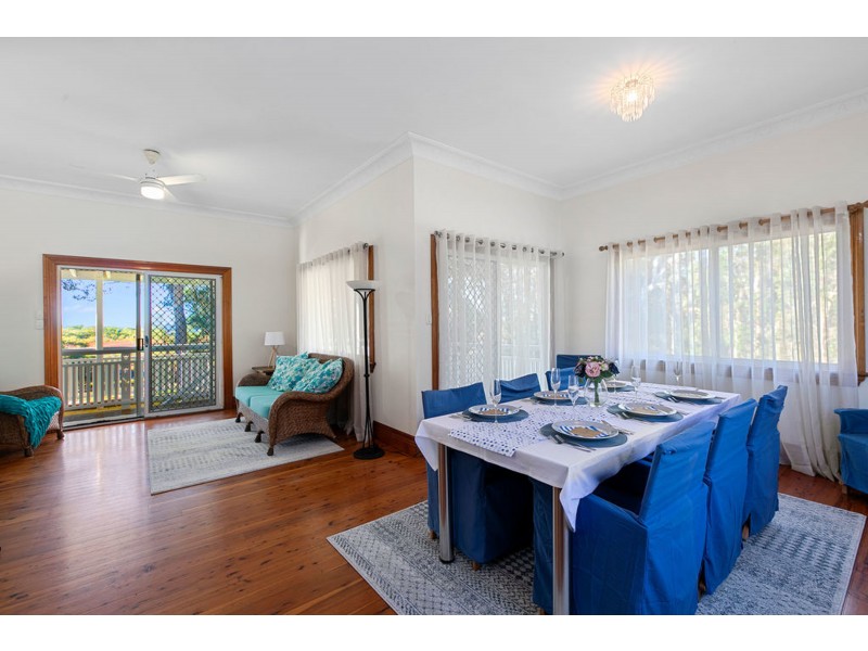 22 Muriel Street, Redland Bay QLD 4165
