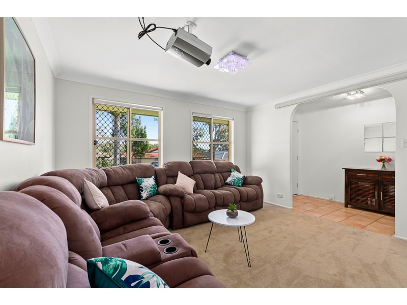 6 Fanfare Place, Capalaba QLD 4157