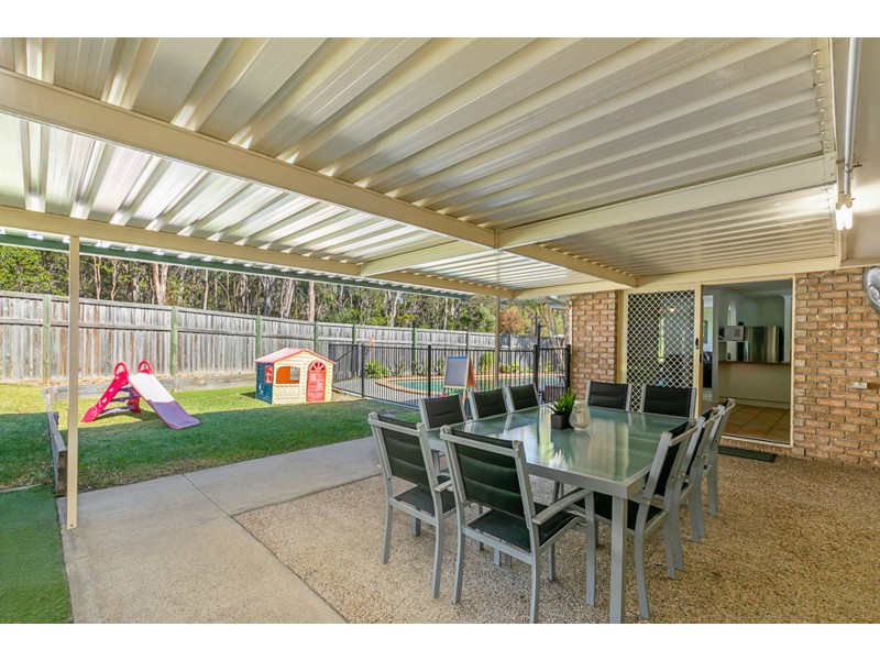 6 Fanfare Place, Capalaba QLD 4157