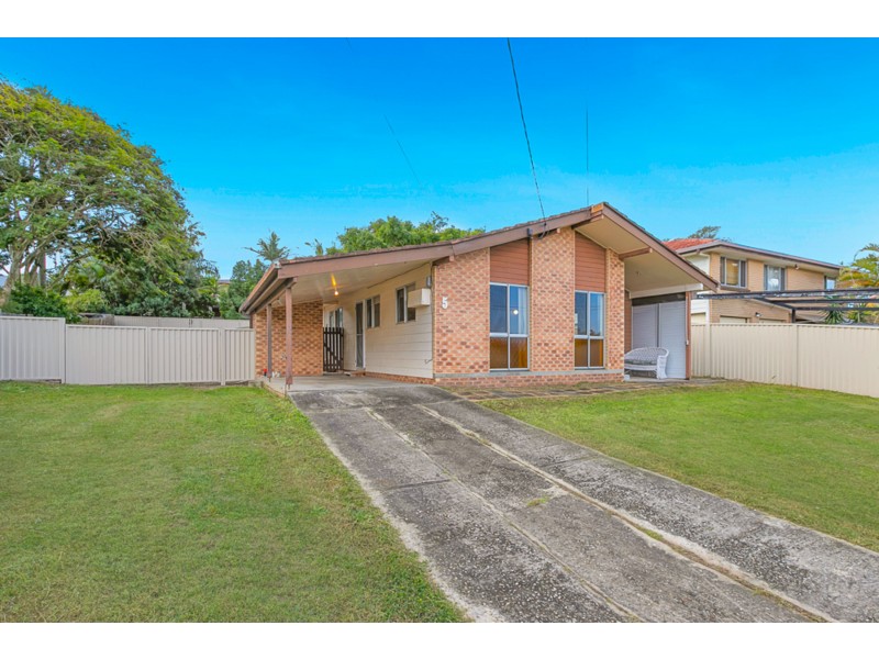 5 Lake View Drive, Thornlands QLD 4164
