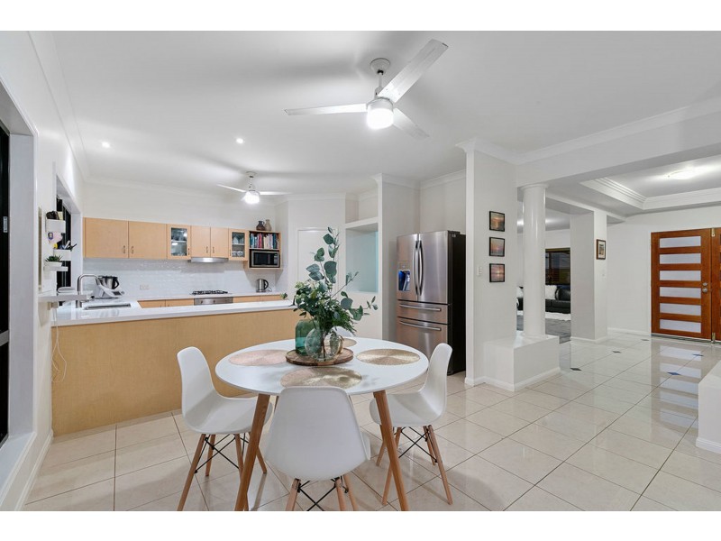 6 Corey Close, Wellington Point QLD 4160