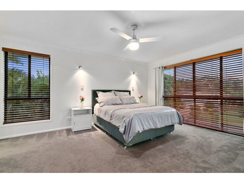 6 Corey Close, Wellington Point QLD 4160