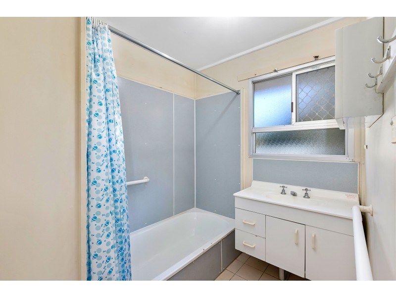 64 Dryandra Drive, Eagleby QLD 4207