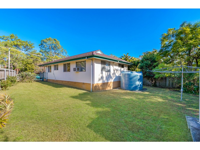 64 Dryandra Drive, Eagleby QLD 4207