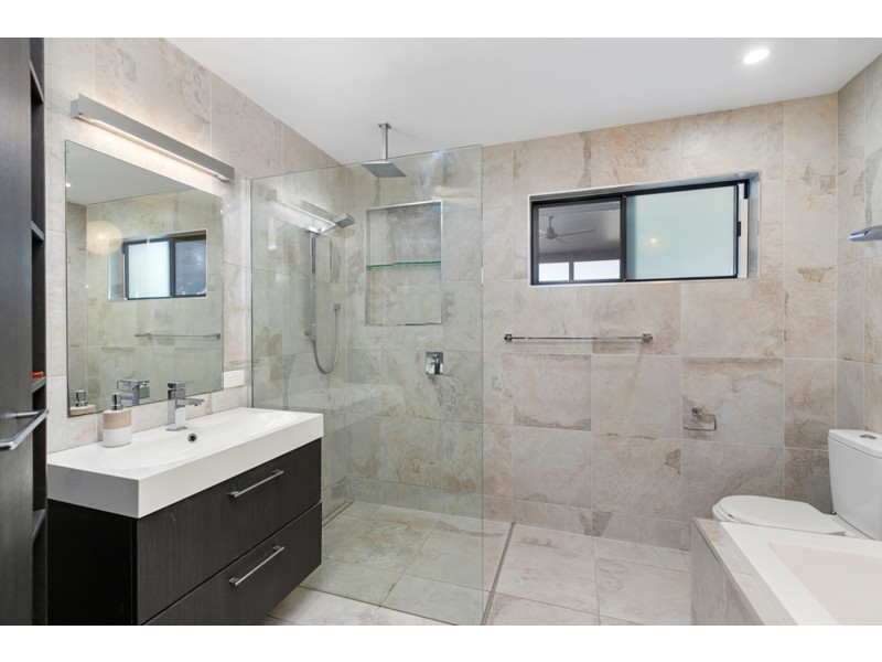 58 Cavell Street, Birkdale QLD 4159