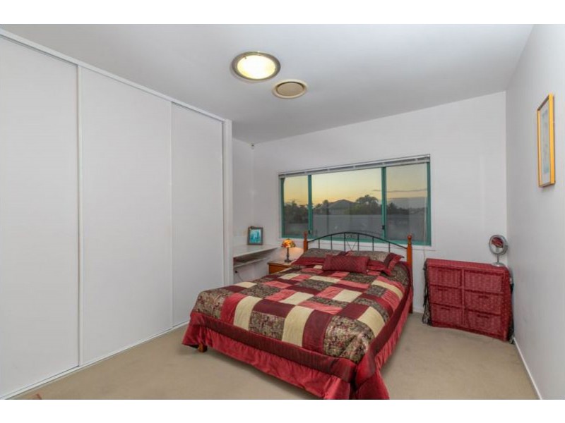 3 Raby Bay Bvd, Raby Bay QLD 4163