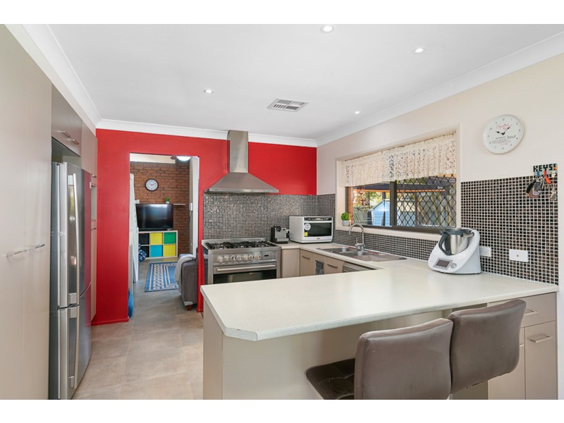 22 Canterbury Street, Alexandra Hills QLD 4161