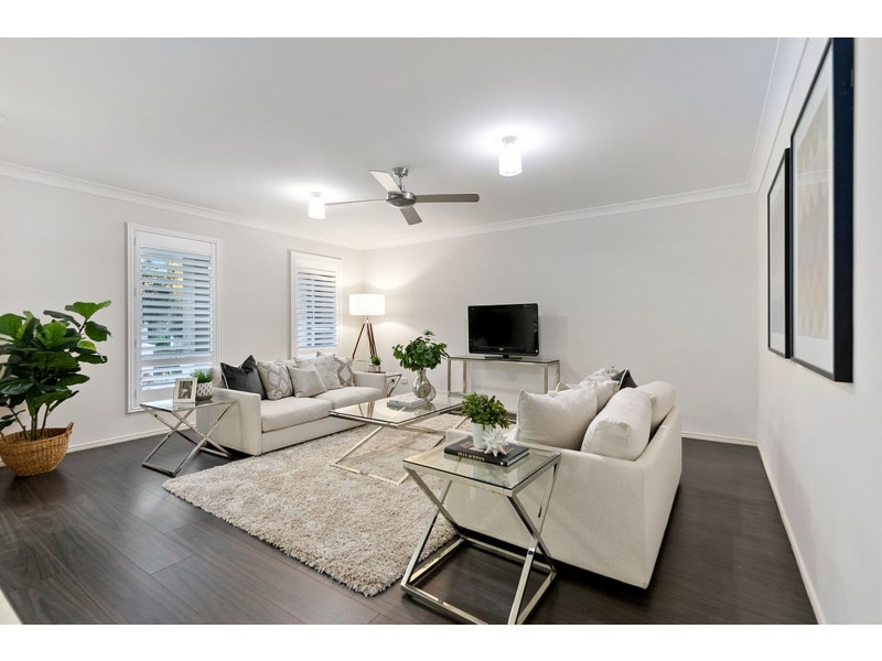 16 Parklane Road, Victoria Point QLD 4165