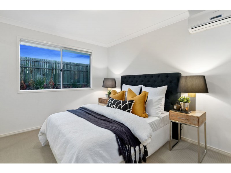 16 Parklane Road, Victoria Point QLD 4165