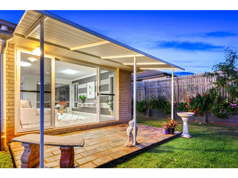 16 Parklane Road, Victoria Point QLD 4165