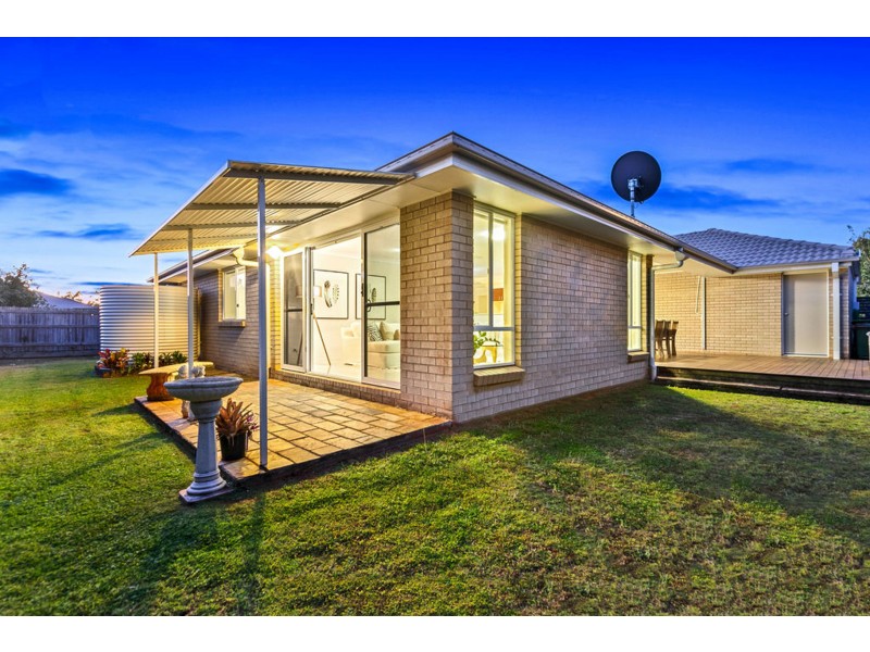 16 Parklane Road, Victoria Point QLD 4165