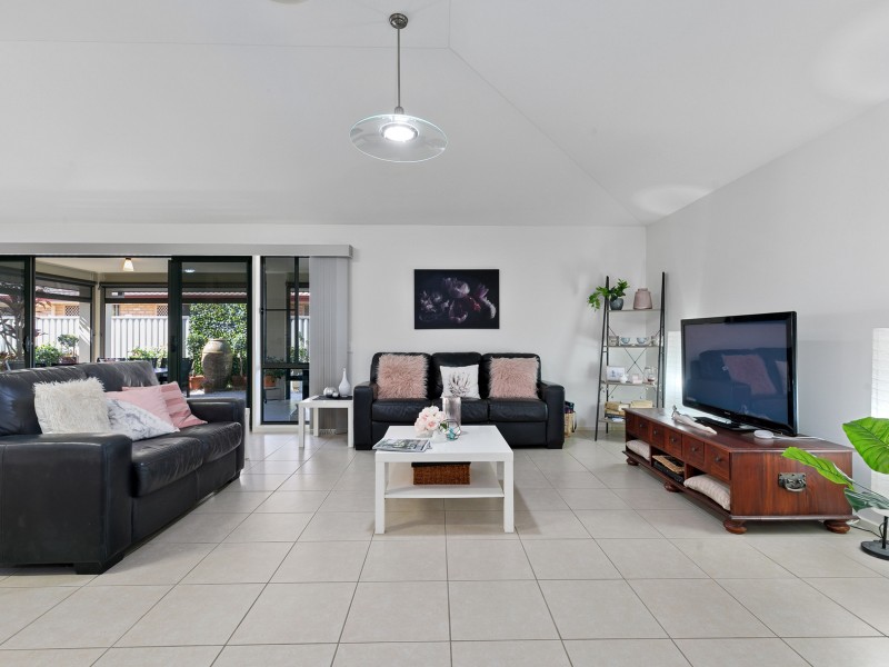 21 Reef Street, Thornlands QLD 4164