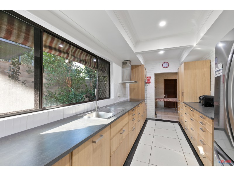 23 Chiniala Street, Mansfield QLD 4122