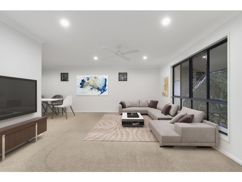 5 Saranah Place, Wellington Point QLD 4160