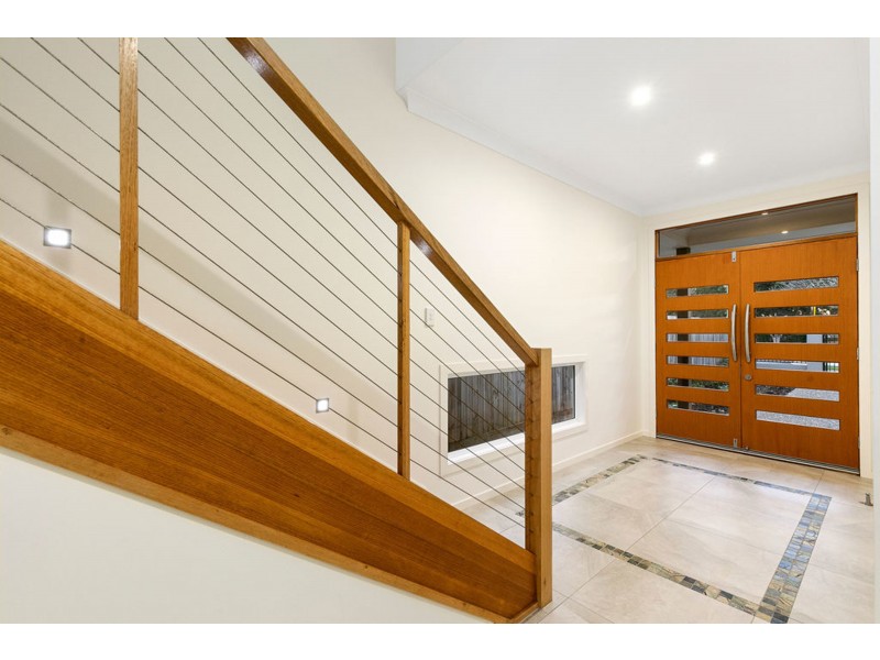 95 Gordon Street, Ormiston QLD 4160