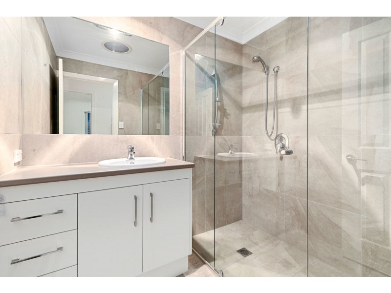 95 Gordon Street, Ormiston QLD 4160