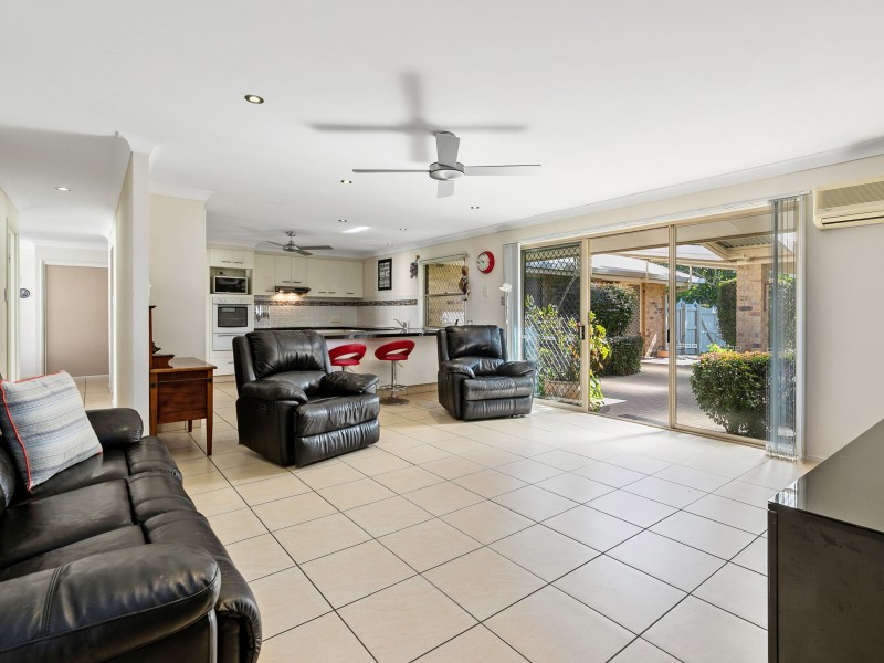 19 Swallow Street, Thornlands QLD 4164