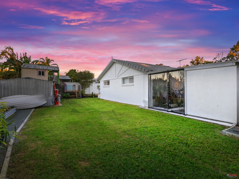 82 Bailey Road, Birkdale QLD 4159