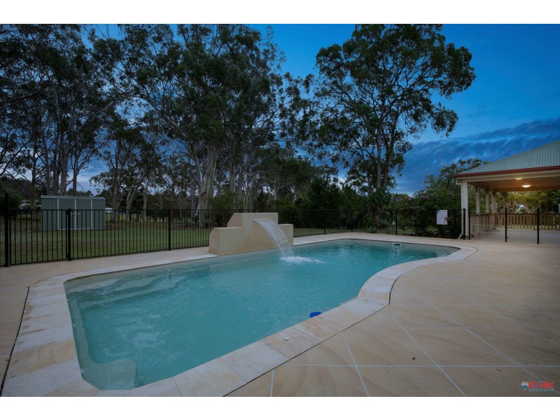 16 Greenfield Road, Capalaba QLD 4157