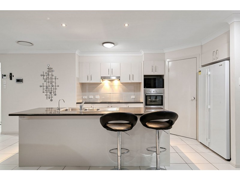 16 Cimmaron Circuit, Thornlands QLD 4164