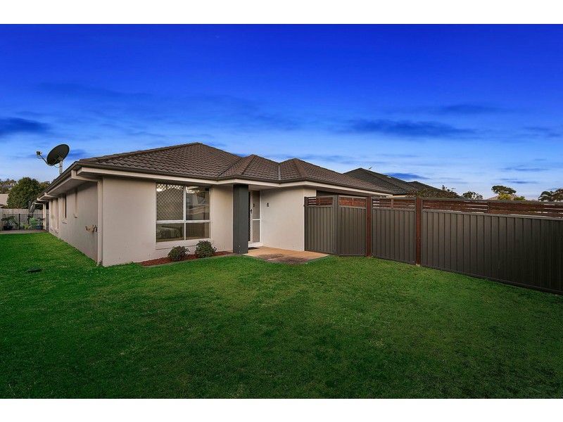 16 Cimmaron Circuit, Thornlands QLD 4164
