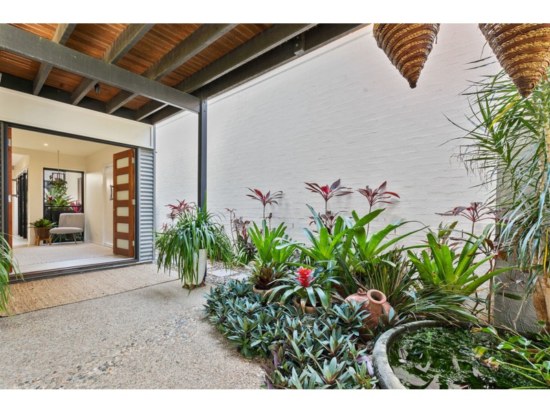 18 Cleveland Terrace, Ormiston QLD 4160