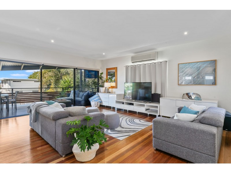 18 Cleveland Terrace, Ormiston QLD 4160