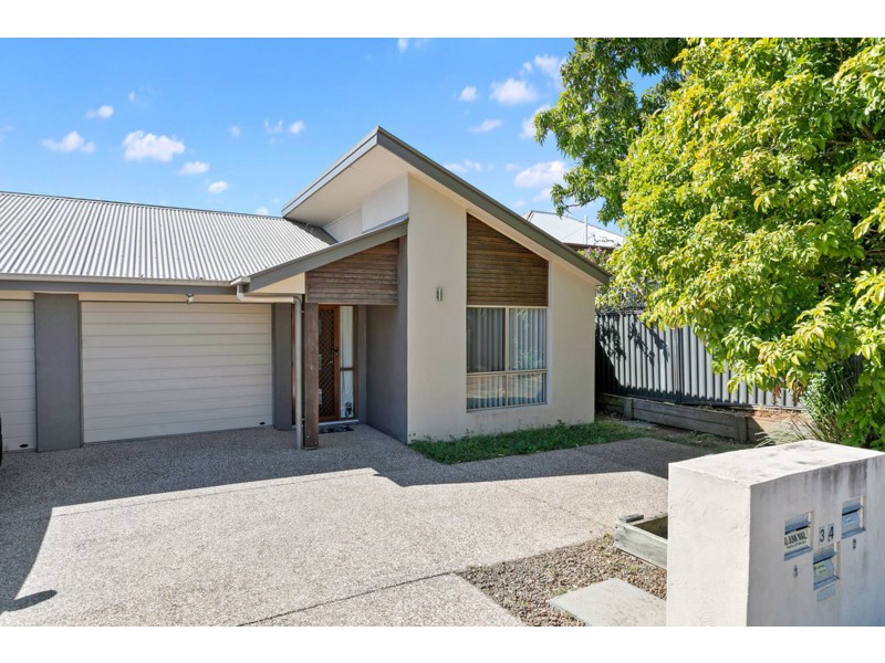 2/34 Birdwood Road, Birkdale QLD 4159