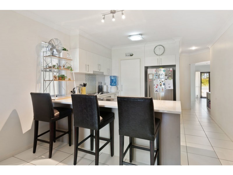 2/34 Birdwood Road, Birkdale QLD 4159