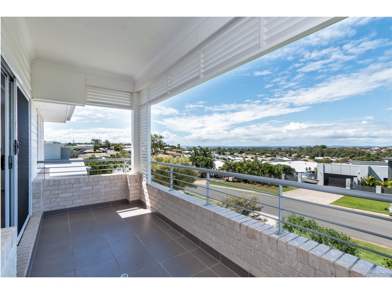 12 Cypress Street, Redland Bay QLD 4165