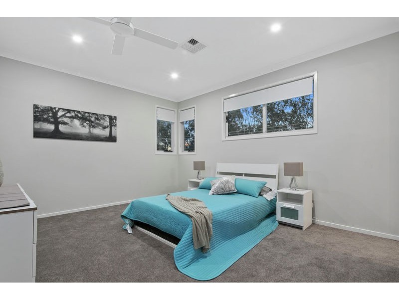 102-106 Sturgeon Street, Ormiston QLD 4160