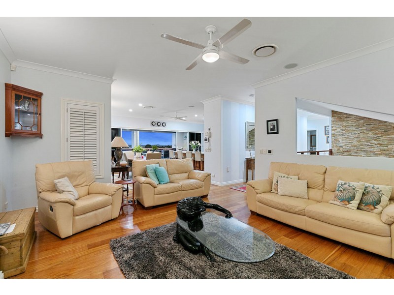 74 Habitat Drive, Redland Bay QLD 4165