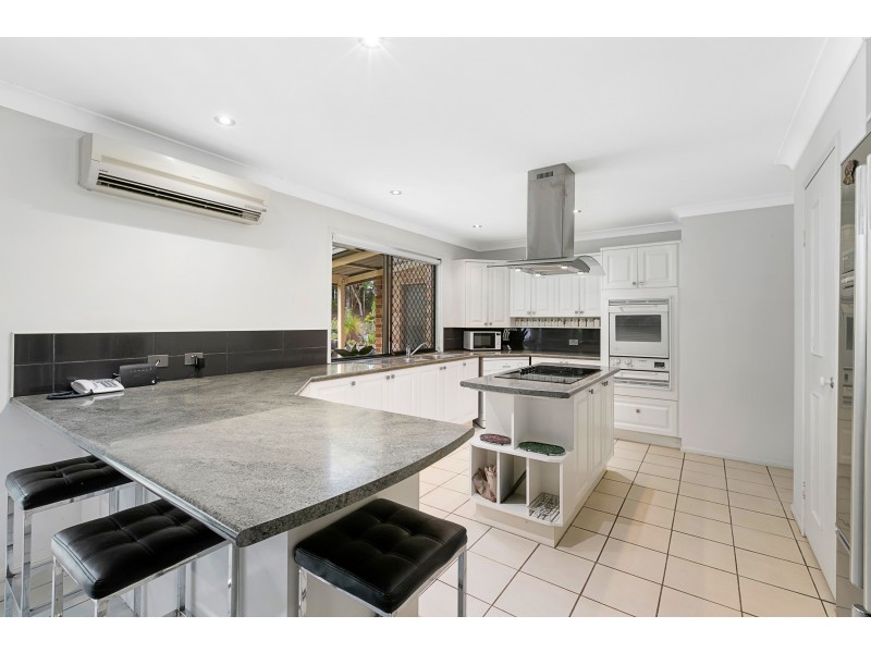 3 Peachface Court, Thornlands QLD 4164