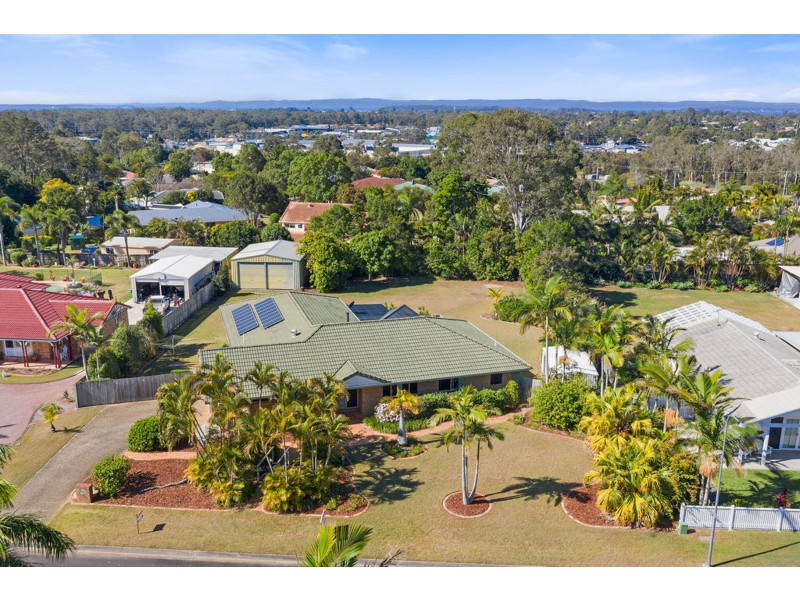 11 Kurrewa Court, Victoria Point QLD 4165