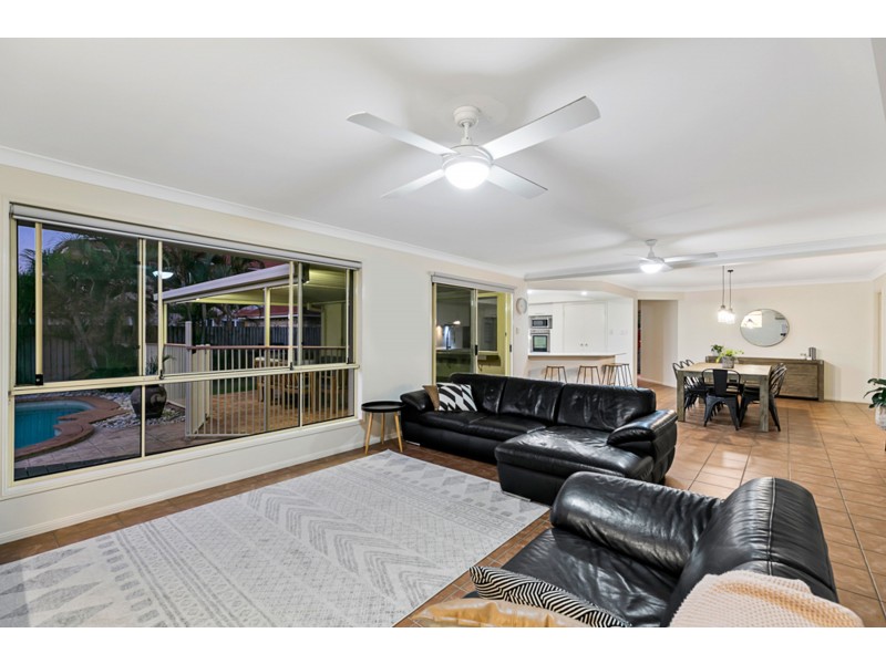 80 Barron Road, Birkdale QLD 4159